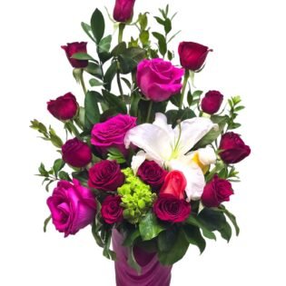 Fresh Flower Bouquet with Vase | Designed by Marilu Herrera | 6